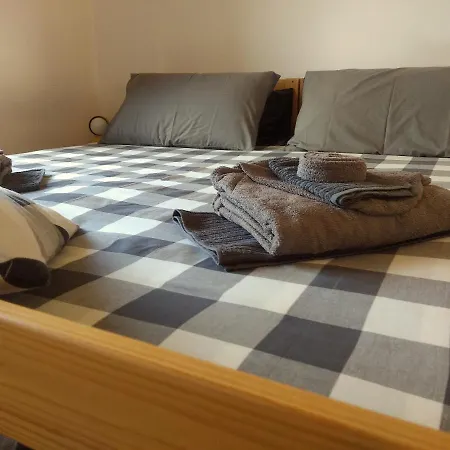 לינה וארוחת בוקר Il Gallo Silvestre - Bed&books Montecassiano