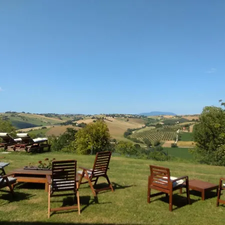 לינה וארוחת בוקר Il Gallo Silvestre - Bed&books